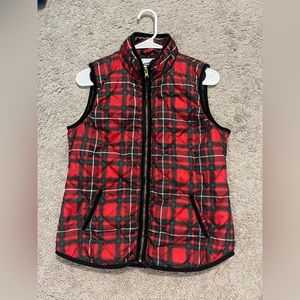 Old navy plaid puffer vest